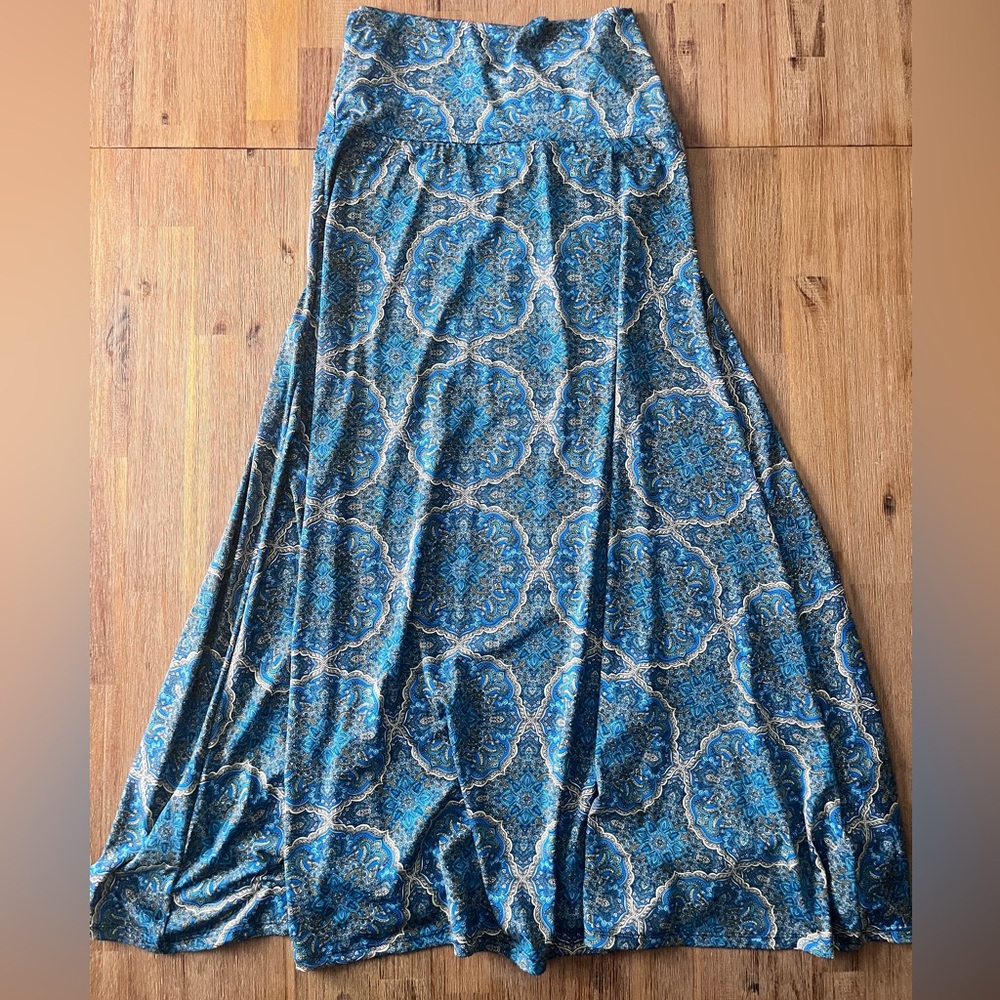 LuLaRoe Skirt